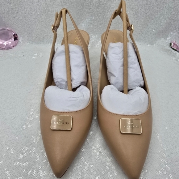 Coach Jillian Low Heel Classic Slingback Neutral Closed Toe Women's Sz 9 - Picture 2 of 12